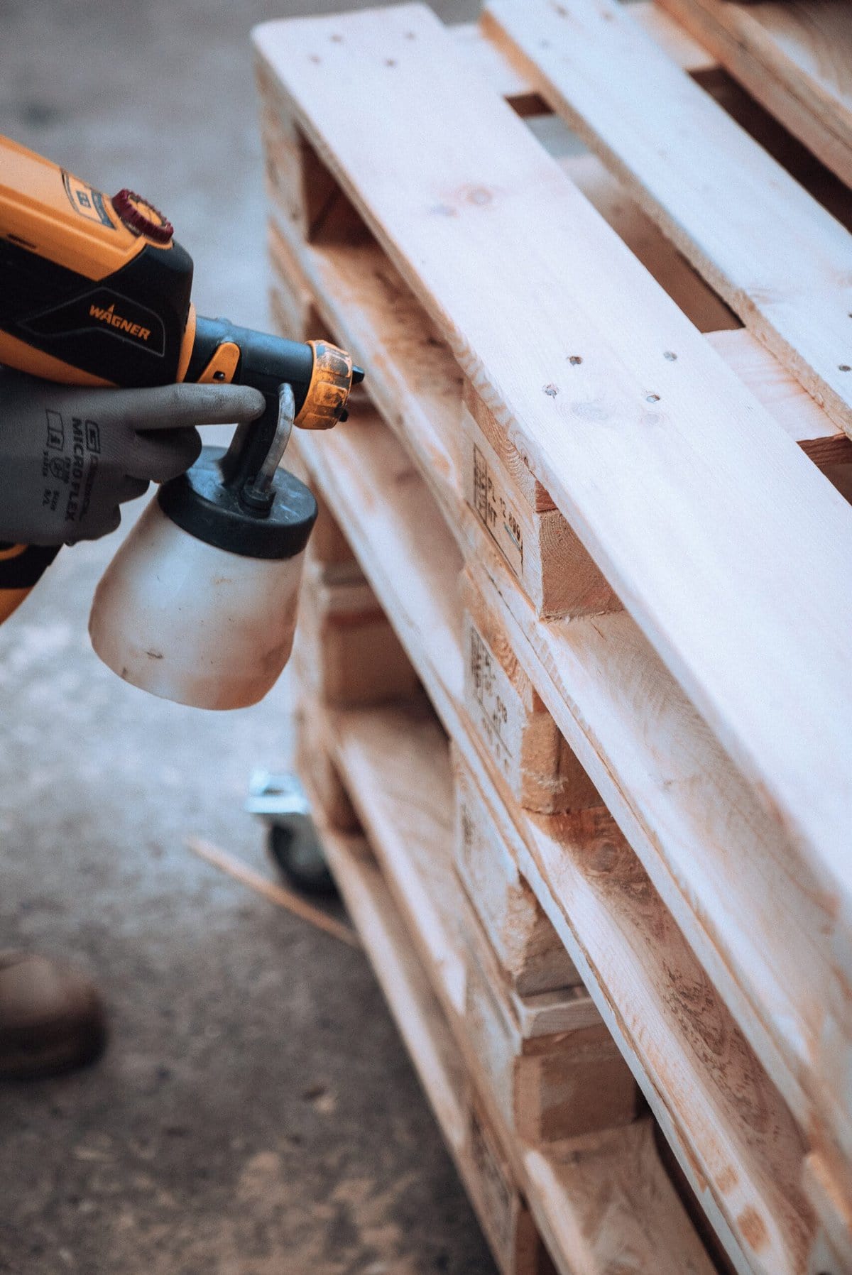 Easy Steps On How To Paint Teak Wood 2024