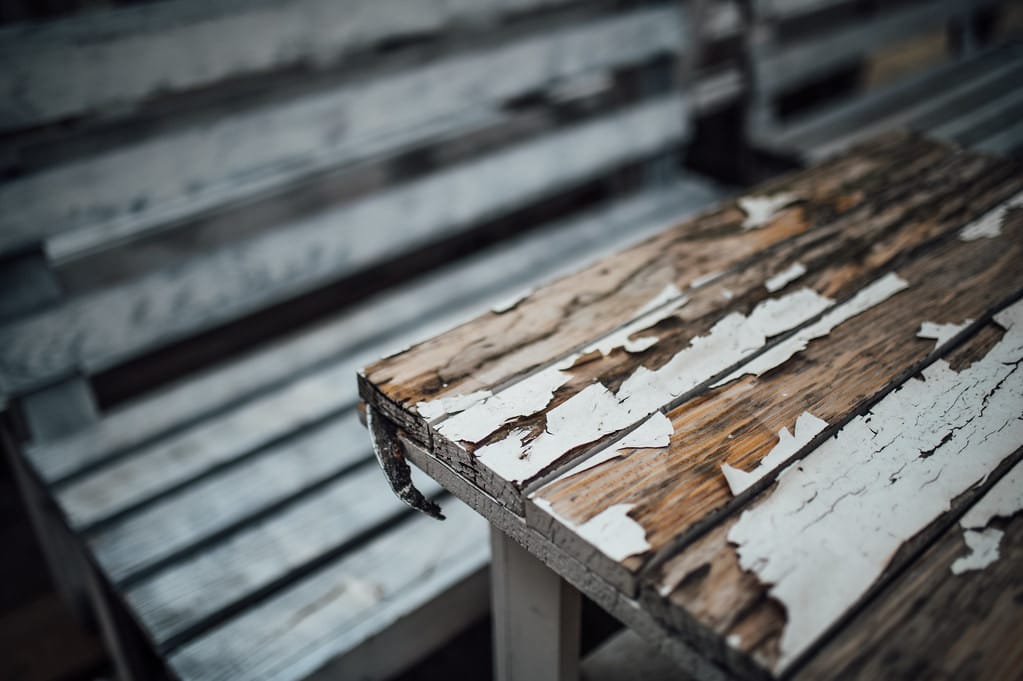 Should Teak Furniture Be Oiled? 2024 Tips & Benefits