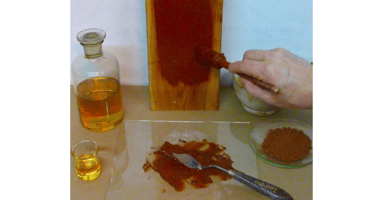 Teak Oil vs Linseed Oil -What's The Difference? 2024